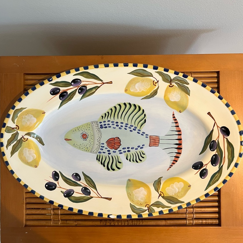 Zrike Pesces Ceramic Oval Serving Platter, 18" x 11.75", Fish Lemons Olives - Picture 2 of 11